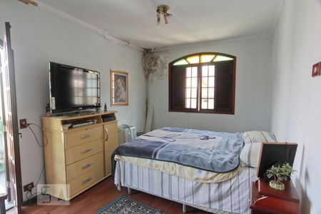 Suíte de casa à venda com 3 quartos, 180m² em Vila Pereira Barreto, São Paulo