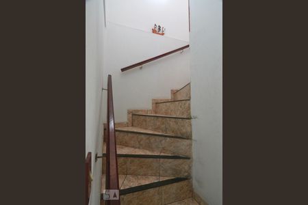 Escada de casa à venda com 3 quartos, 180m² em Vila Pereira Barreto, São Paulo