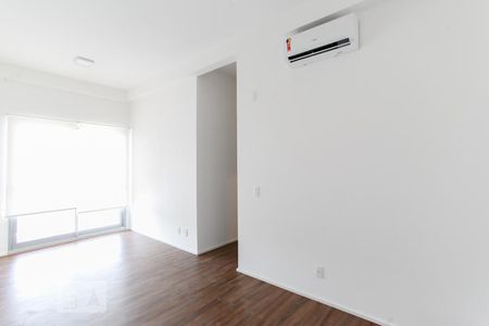 Sala de apartamento para alugar com 3 quartos, 65m² em Vila Santa Catarina, São Paulo