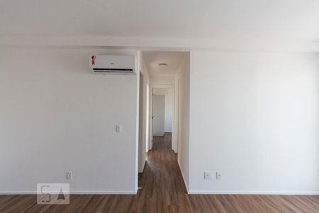 Sala de apartamento para alugar com 3 quartos, 65m² em Vila Santa Catarina, São Paulo