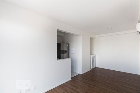 Sala de apartamento para alugar com 3 quartos, 65m² em Vila Santa Catarina, São Paulo