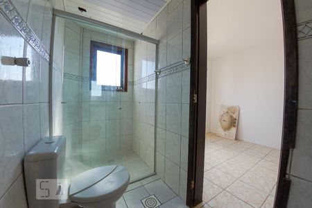 Banheiro da Suíte de apartamento para alugar com 2 quartos, 148m² em Jardim Itu Sabará, Porto Alegre