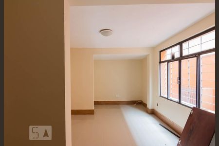 Sala 1  Entrada de casa para alugar com 4 quartos, 255m² em Santo Antônio, Belo Horizonte