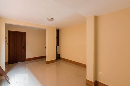Sala 1 Entrada de casa para alugar com 4 quartos, 200m² em Santo Antônio, Belo Horizonte
