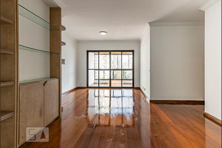Sala de apartamento para alugar com 3 quartos, 103m² em Vila Nova Conceição, São Paulo