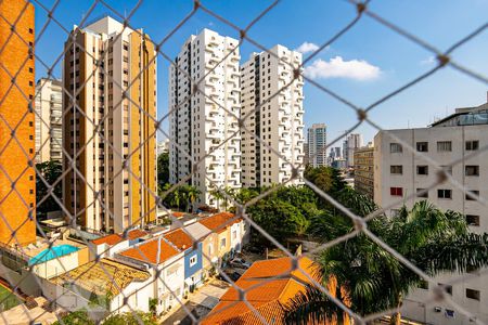 Vista de apartamento à venda com 3 quartos, 103m² em Vila Nova Conceição, São Paulo