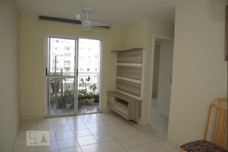 Apartamento à venda com 65m², 2 quartos e sem vagaSala