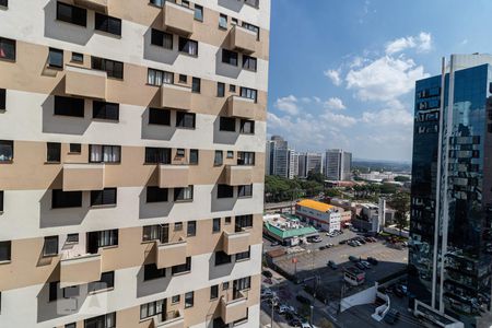 Vista da Suíte de apartamento para alugar com 3 quartos, 78m² em Alphaville Industrial, Barueri