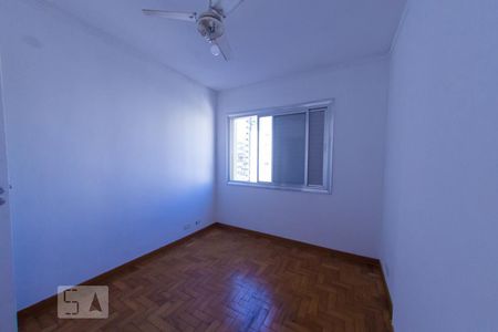 Quarto 1  de apartamento para alugar com 2 quartos, 50m² em Cerqueira César, São Paulo