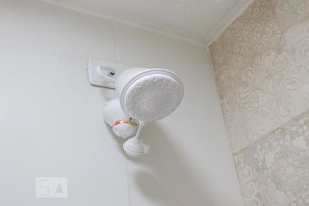 Banheiro de kitnet/studio para alugar com 1 quarto, 30m² em Vila do Encontro, São Paulo