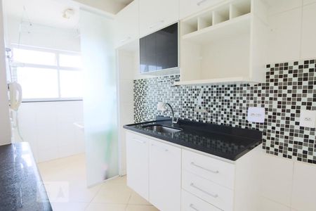 Cozinha de apartamento para alugar com 2 quartos, 50m² em Taquara, Rio de Janeiro