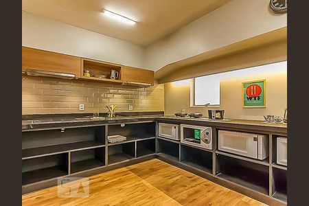 Cozinha de kitnet/studio para alugar com 1 quarto, 20m² em Centro Histórico, Porto Alegre