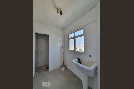 Apartamento à venda com 105m², 3 quartos e 1 vaga Apartamento à venda com 105m², 3 quartos e 1 vagaÁrea de serviço