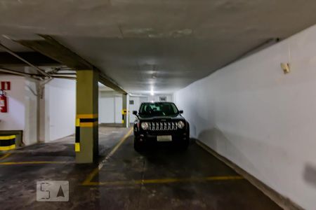 Vaga Garagem Apartamento de apartamento à venda com 3 quartos, 105m² em Serra, Belo Horizonte