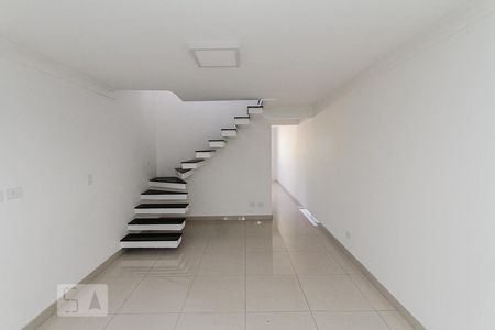 Casa à venda com 93m², 3 quartos e 2 vagasSala