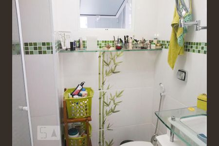 Banheiro de apartamento à venda com 2 quartos, 88m² em Vila Romana, São Paulo