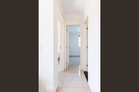 Corredor de apartamento para alugar com 2 quartos, 58m² em Loteamento Center Santa Genebra, Campinas