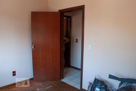 Quarto 2 de apartamento à venda com 2 quartos, 81m² em Medianeira, Porto Alegre