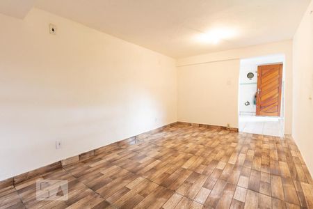 Sala de casa para alugar com 1 quarto, 40m² em Jardim Bonfiglioli, São Paulo