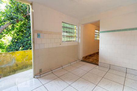 Cozinha de casa para alugar com 1 quarto, 40m² em Jardim Bonfiglioli, São Paulo