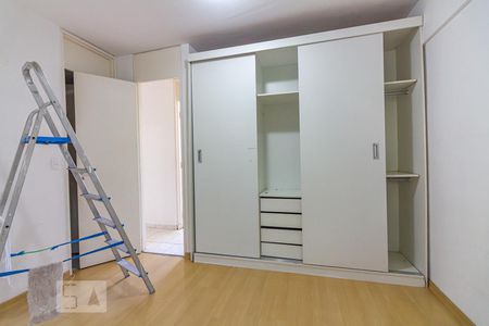 Suite de apartamento à venda com 3 quartos, 68m² em Jardim Adhemar de Barros, São Paulo