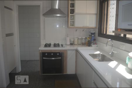 Cozinha de apartamento à venda com 4 quartos, 150m² em Vila Andrade, São Paulo
