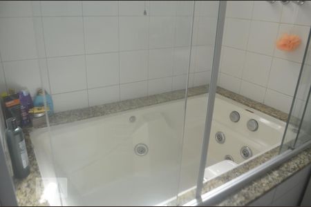 Banheira de apartamento à venda com 4 quartos, 150m² em Vila Andrade, São Paulo
