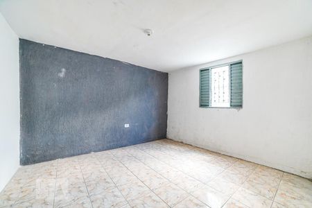 Quarto 2 de casa para alugar com 2 quartos, 80m² em Vila Mazzei, São Paulo