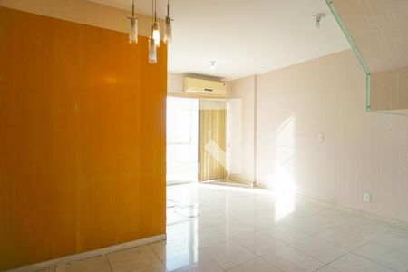 Sala de apartamento para alugar com 2 quartos, 95m² em Recreio dos Bandeirantes, Rio de Janeiro