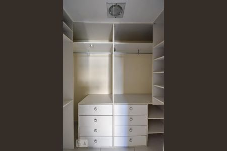 Quarto 1 - closet de apartamento à venda com 2 quartos, 78m² em Perdizes, São Paulo