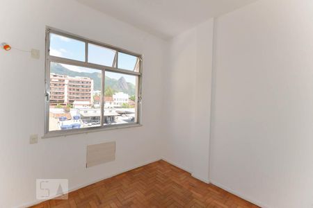 Quarto de apartamento para alugar com 2 quartos, 47m² em Tijuca, Rio de Janeiro