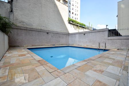 Piscina de apartamento à venda com 2 quartos, 68m² em Pinheiros, São Paulo