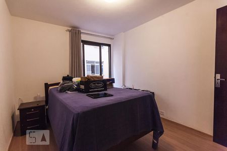 Quarto 3 de apartamento para alugar com 3 quartos, 75m² em São Francisco, Curitiba