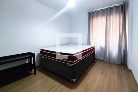 Quarto 2 de apartamento para alugar com 3 quartos, 75m² em São Francisco, Curitiba