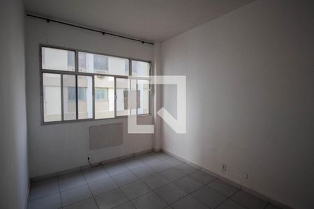 Quarto 2 de apartamento para alugar com 2 quartos, 75m² em Penha, Rio de Janeiro