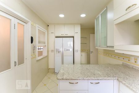 Apartamento à venda com 170m², 3 quartos e 3 vagas Apartamento à venda com 170m², 3 quartos e 3 vagasCozinha