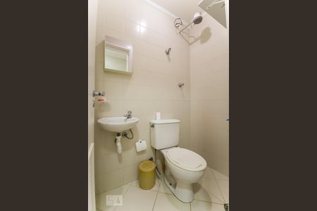 Apartamento à venda com 170m², 3 quartos e 3 vagas Apartamento à venda com 170m², 3 quartos e 3 vagasBanheiro de serviço