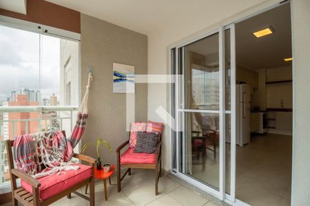 Varanda  de apartamento para alugar com 2 quartos, 48m² em Cambuci, São Paulo