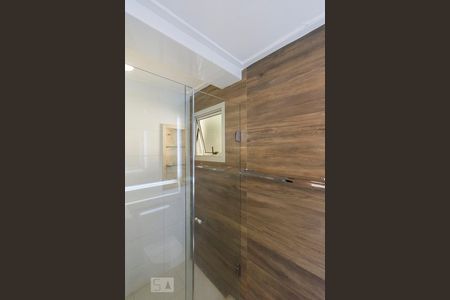 Banheiro de apartamento à venda com 2 quartos, 64m² em Jaguaribe, Osasco