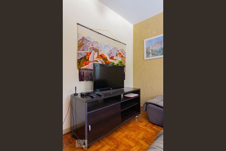 Sala de apartamento para alugar com 2 quartos, 65m² em Santo Amaro, São Paulo