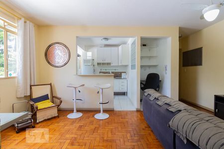 Sala de apartamento para alugar com 2 quartos, 65m² em Santo Amaro, São Paulo