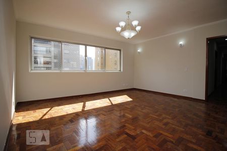 Apartamento para alugar com 4 quartos, 130m² em Vila Mariana, São Paulo