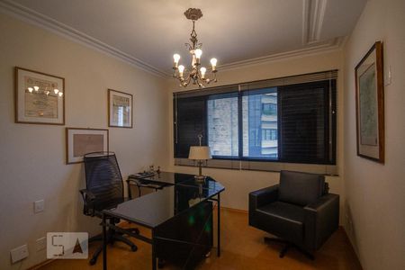 Suíte de apartamento para alugar com 4 quartos, 287m² em Jardim Vitória Régia, São Paulo