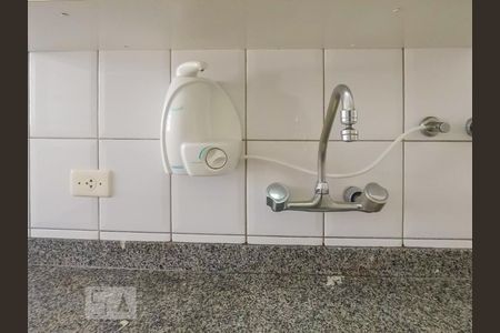 Cozinha de apartamento para alugar com 2 quartos, 71m² em Aclimação, São Paulo