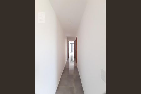 Corredor de apartamento para alugar com 2 quartos, 80m² em Todos Os Santos, Rio de Janeiro