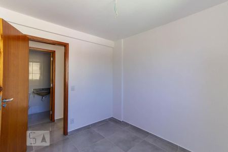 Quarto  de apartamento à venda com 2 quartos, 60m² em Todos Os Santos, Rio de Janeiro