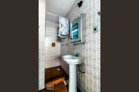 Banheiro de apartamento à venda com 1 quarto, 30m² em Partenon, Porto Alegre