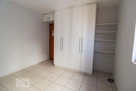 Quarto Suíte de apartamento para alugar com 2 quartos, 57m² em Setor dos Afonsos, Aparecida de Goiânia