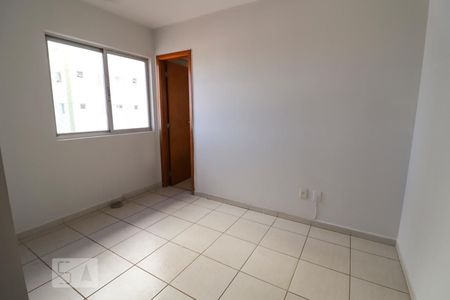 Quarto Suíte de apartamento para alugar com 2 quartos, 57m² em Setor dos Afonsos, Aparecida de Goiânia