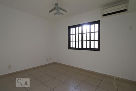 Quarto suite 1 de casa à venda com 2 quartos, 120m² em Curicica, Rio de Janeiro